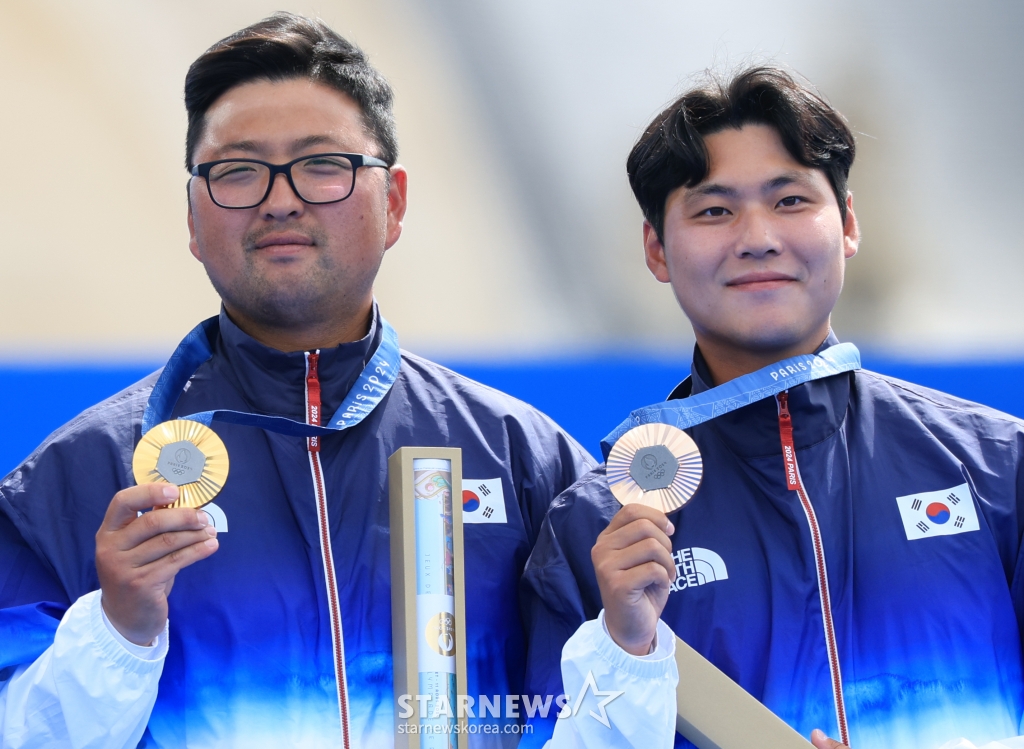 김우진(왼쪽)과 이우석 /사진=뉴스1