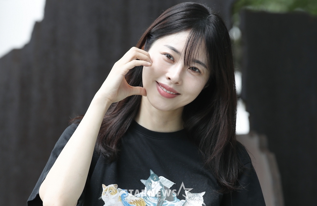 (서울=뉴스1) 권현진 기자 = 방송인 서동주가 촬영을 위해 30일 서울 양천구 목동SBS에 도착해 인사를 하고 있다. 2024.7.30/뉴스1 Copyright (C) 뉴스1. All rights reserved. 무단 전재 및 재배포, AI학습 이용 금지. /사진=(서울=뉴스1) 권현진 기자