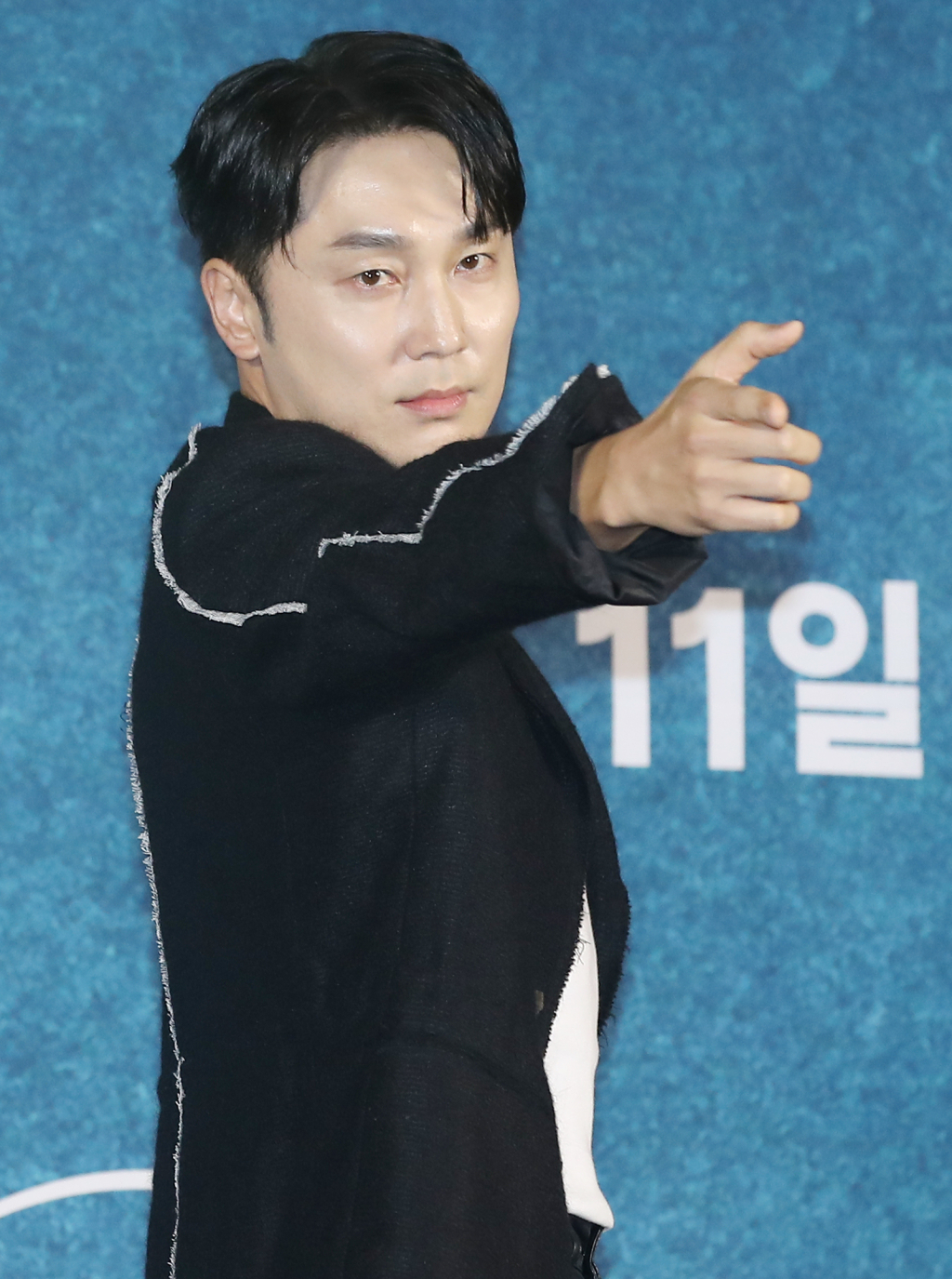 (서울=뉴스1) 권현진 기자 = 배우 서현우가 5일 오전 서울 구로구 신도림 라마다 호텔에서 열린 디즈니+ 새 오리지널 시리즈 '강매강' 제작발표회에 참석해 포즈를 취하고 있다. '강매강'은 전국 꼴찌 강력반과 초엘리트 신임반장이 만나 최강의 원팀으로 거듭나는 코믹 수사물이다. 2024.9.5/뉴스1 Copyright (C) 뉴스1. All rights reserved. 무단 전재 및 재배포, AI학습 이용 금지. /사진=(서울=뉴스1) 권현진 기자
