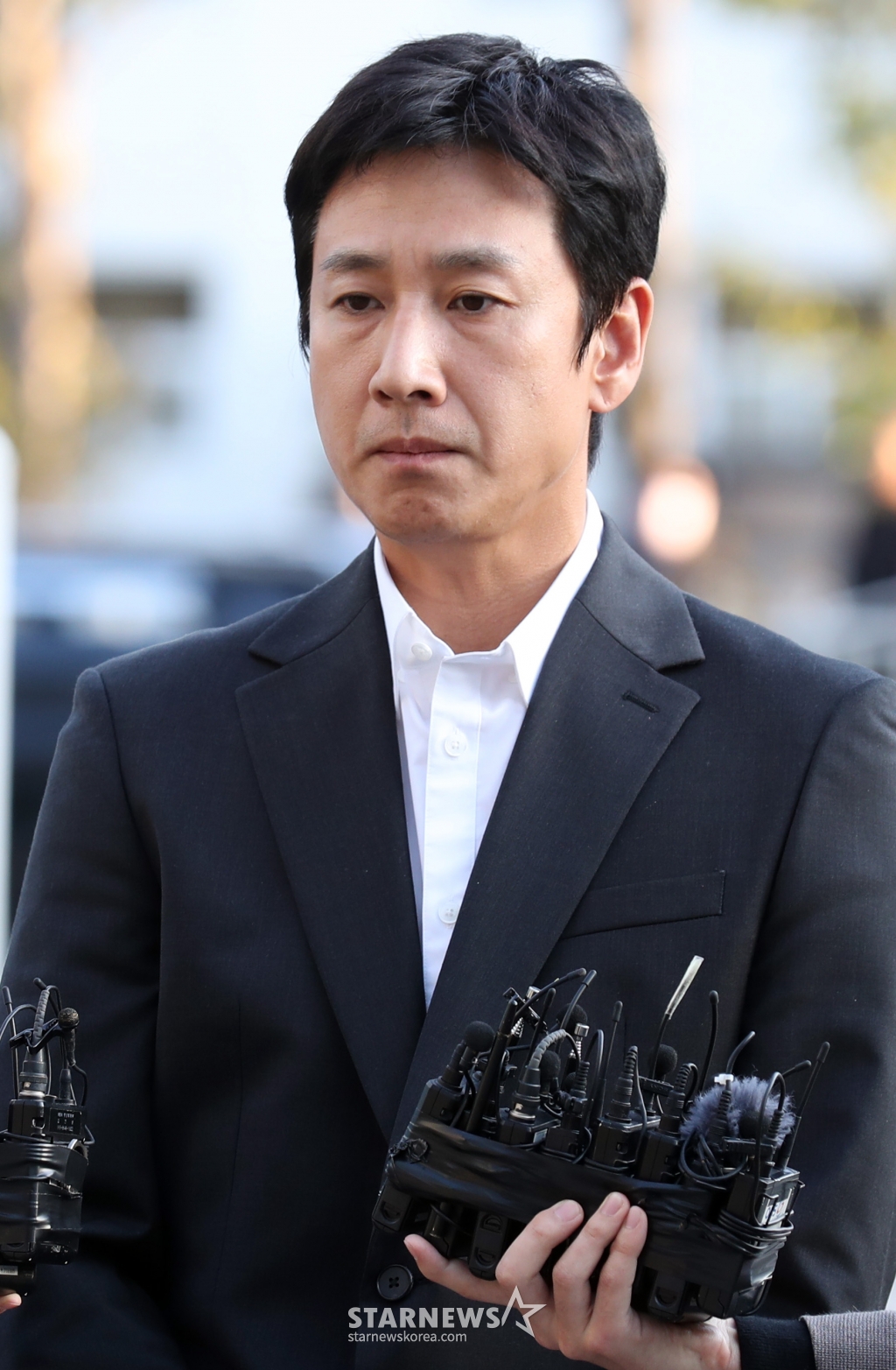'마약 스캔들'에 휩싸인 배우 이선균(48) /사진=임성균