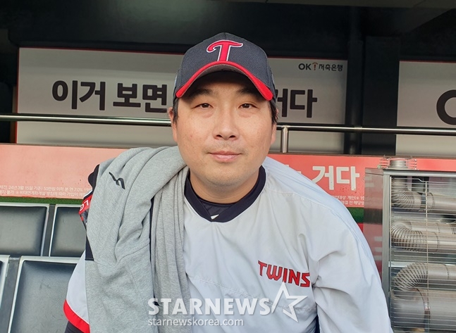 LG 허도환이 스타뉴스와 인터뷰를 하고 있다. /사진=양정웅 기자