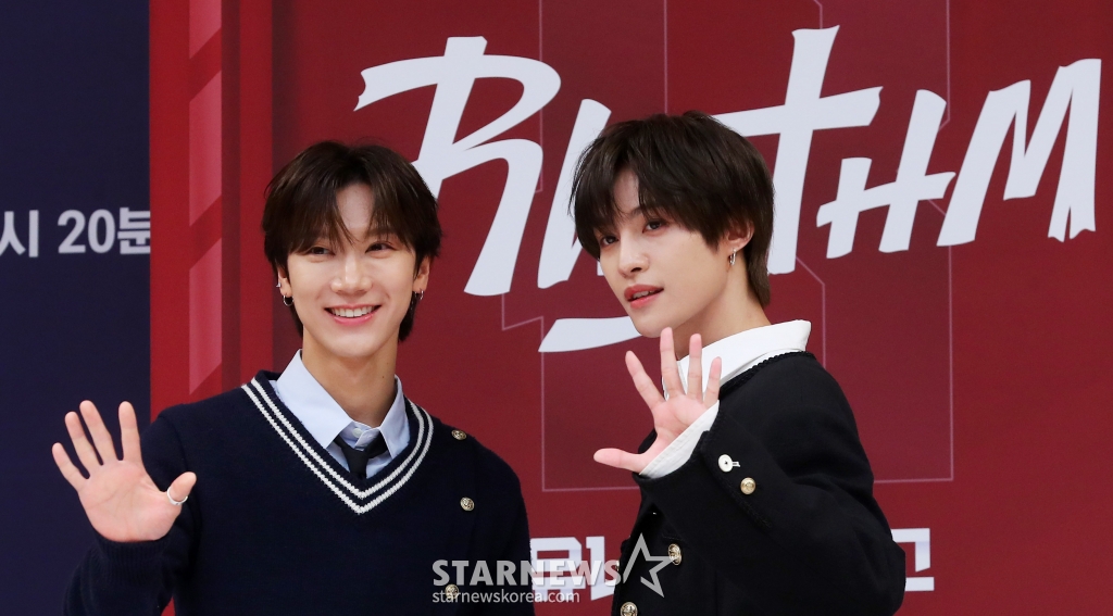 웨이션 브이 텐, 양양이 19일 오전 서울 양천구 목동 SBS사옥에서 진행된 글로벌 보이 그룹 오디션 프로그램 '유니버스 리그' 제작발표회에 참석해 포즈를 취하고 있다. '유니버스 리그'는 단 하나의 프리즘 컵을 차지하기 위해 경쟁하는 리그전 형식의 오디션이다. 2024.11.19 /사진=김창현 chmt@
