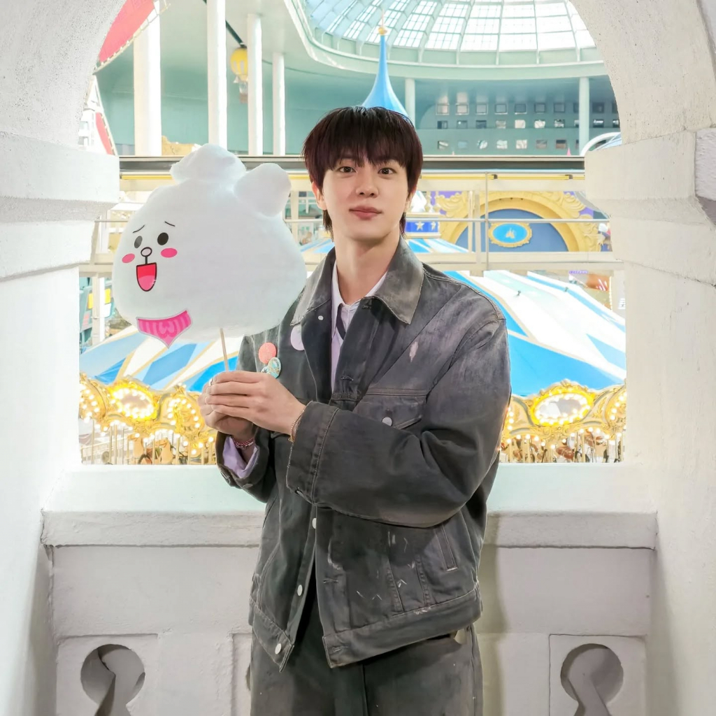 /사진=방탄소년단 진 SNS
