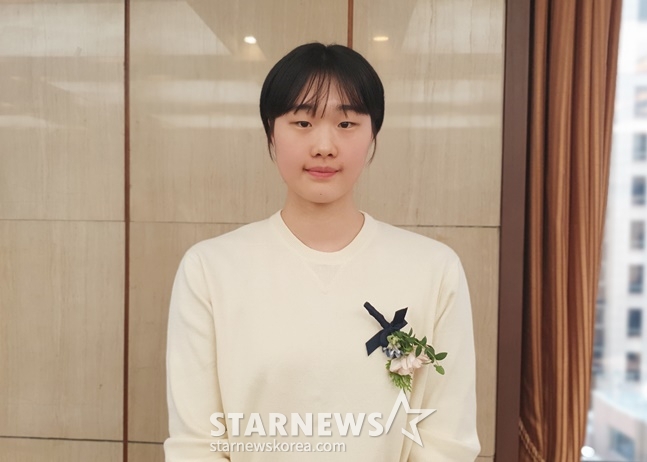 수피아여고 이가현이 25일 열린 '2024 퓨처스 스타대상' 시상식 후 인터뷰를 하고 있다. /사진=양정웅 기자