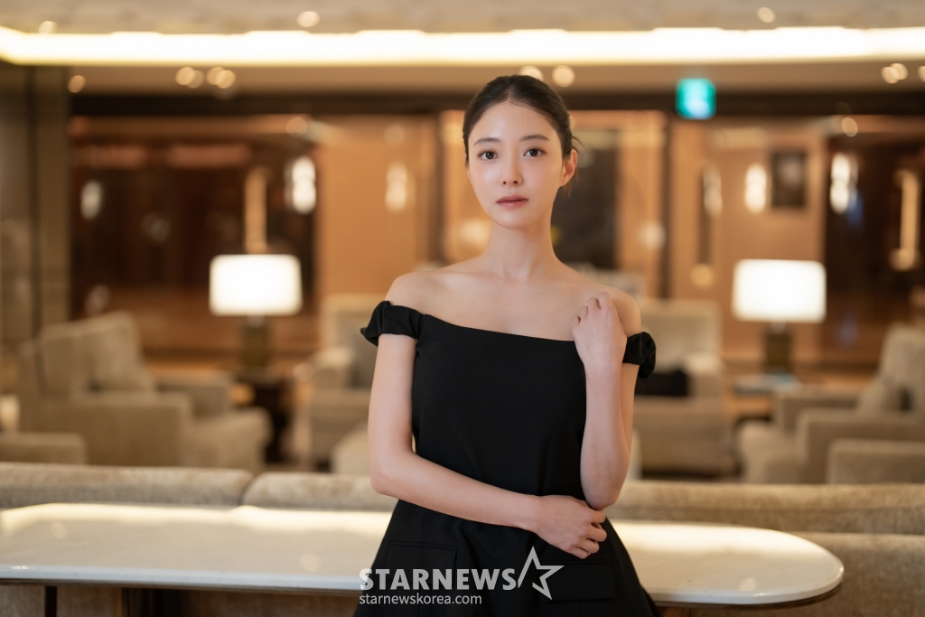 쿠팡플레이 오리지널 시리즈 '사랑 후에 오는 것들'의 배우 이세영이 19일 진행된 라운드 인터뷰를 위해 포즈를 취하고 있다. /사진제공=쿠팡플레이 2024.09.19 /사진=이동훈
