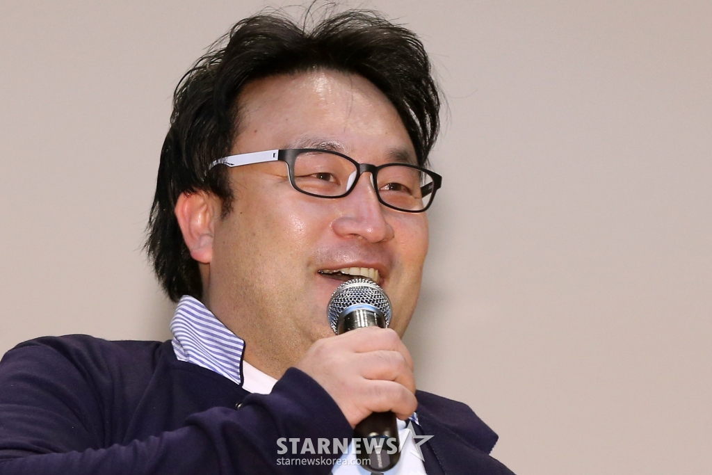 개그맨 이혁재가 19일 오후 서울 강남구 개포동 SH공사에서 열린 '제33회 강남 장애인의 날 기념행사'에서 인사를 하고 있다. /사진=이기범 기자 leekb@