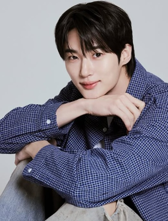 변우석 /사진=바로엔터테인먼트 공식 SNS