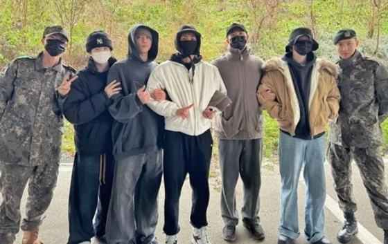 /사진=방탄소년단 공식 SNS