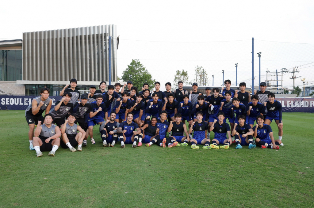 창원서 전지훈련 중인 서울이랜드 선수단. /사진=한국프로축구연맹 제공