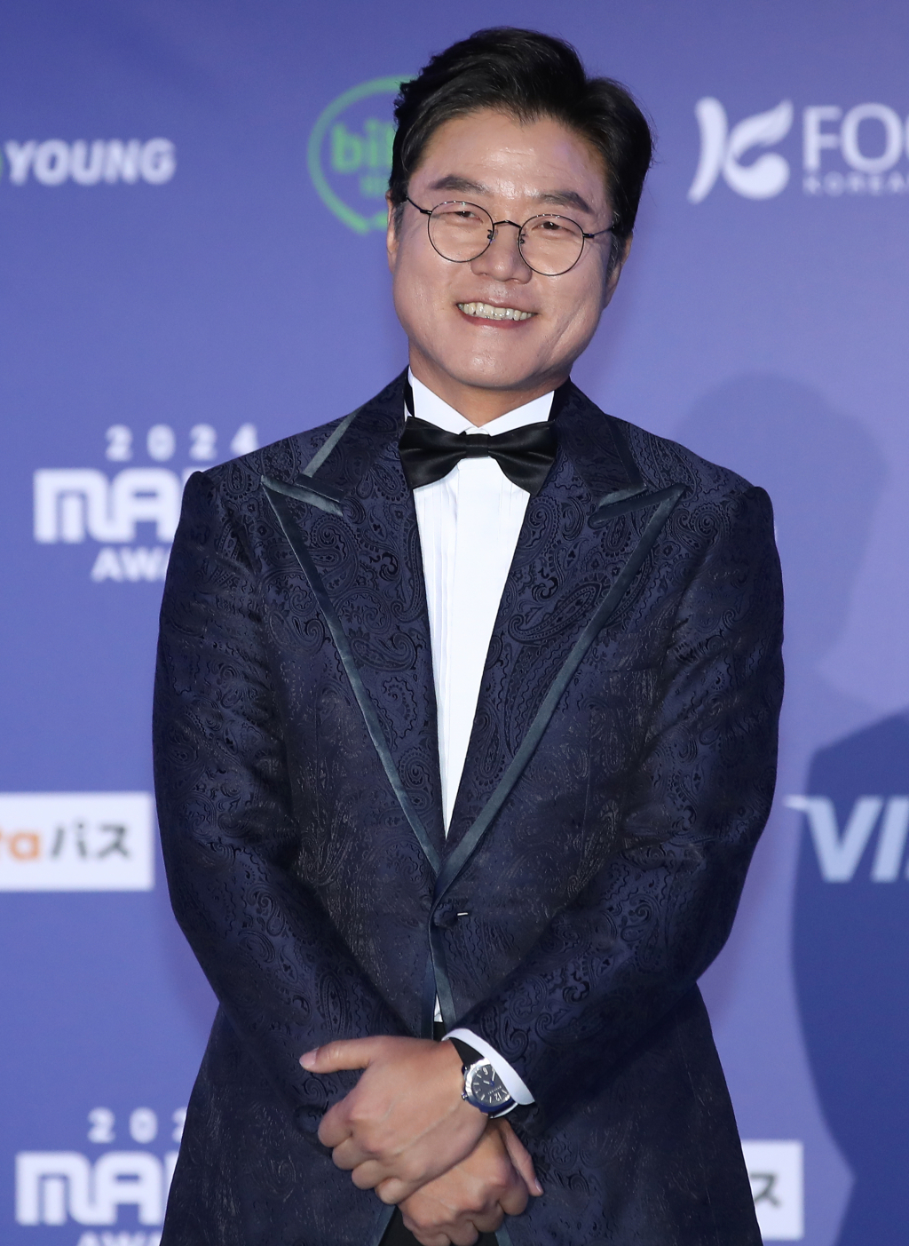 (오사카=뉴스1) 권현진 기자 = 나영석 PD가 22일 일본 오사카 쿄세라 돔에서 열린 '2024 마마 어워즈'(MAMA AWARDS) 레드카펫 행사에 참석해 포즈를 취하고 있다. 2024.11.22/뉴스1 Copyright (C) 뉴스1. All rights reserved. 무단 전재 및 재배포, AI학습 이용 금지. /사진=(오사카=뉴스1) 권현진 기자