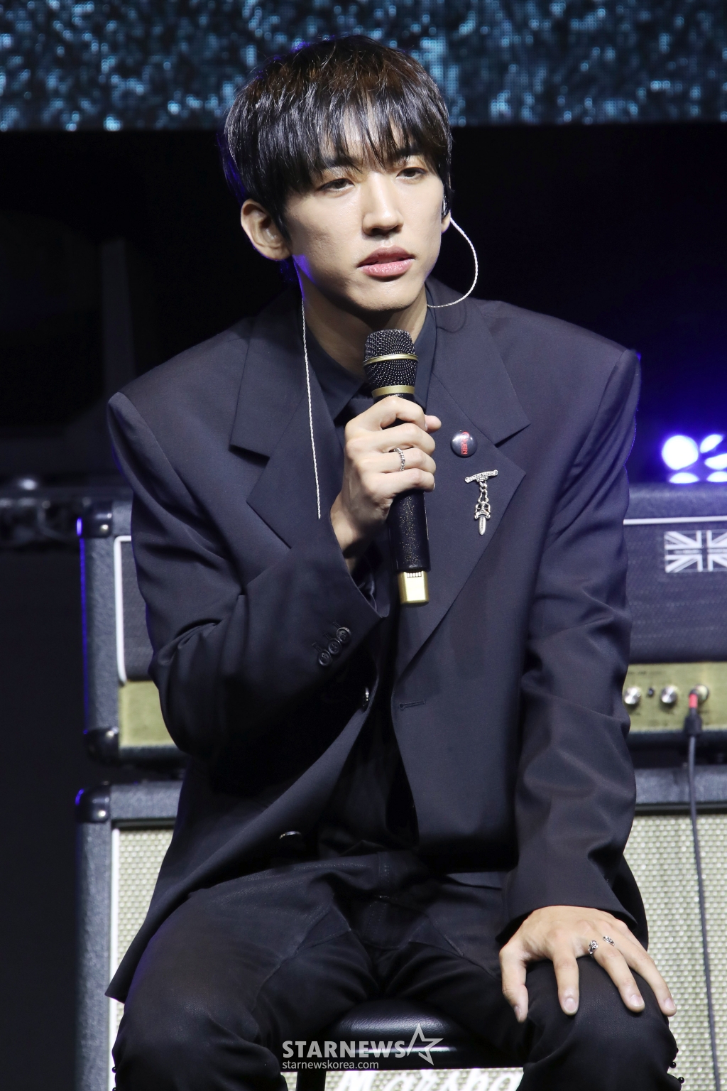 가수 이승윤이 3일 오후 서울 마포구 예스24 원더로크홀에서 정규 3집 선발매 앨범 '역성' 쇼케이스를 열고 인사말을 하고 있다. 2024.07.03 /사진=임성균
