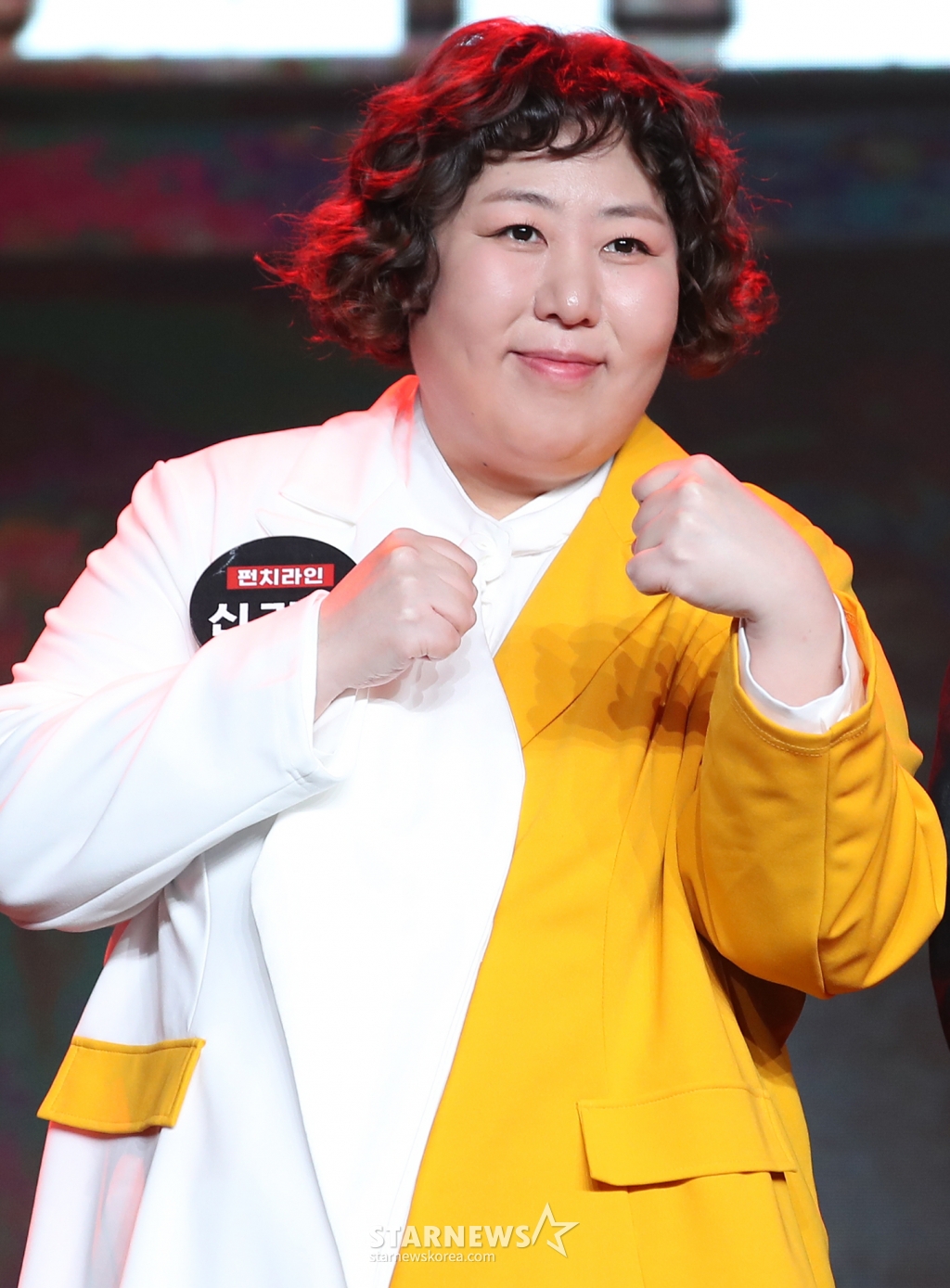 (서울=뉴스1) 권현진 기자 = 개그우먼 신기루가 14일 서울 중구 브이스페이스에서 열린 넷플릭스 예능 '코미디 리벤지' 제작발표회에서 포즈를 취하고 있다. '코미디 리벤지'는 지난해 '코미디 로얄'에서 승리한 이경규 팀이 우승 혜택이었던 넷플릭스 단독쇼 대신 새롭게 판을 벌인 코미디 컴피티션이다. 2024.10.14/뉴스1 Copyright (C) 뉴스1. All rights reserved. 무단 전재 및 재배포, AI학습 이용 금지. /사진=(서울=뉴스1) 권현진 기자