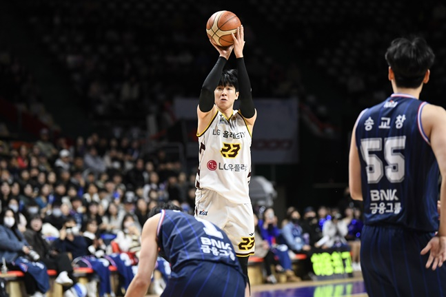 LG 전성현. /사진=KBL 제공