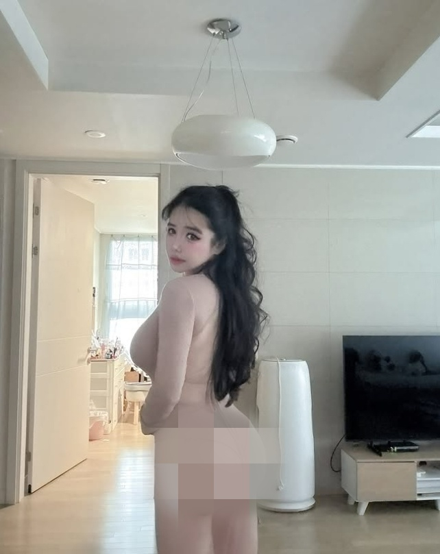 /사진=박봄 SNS