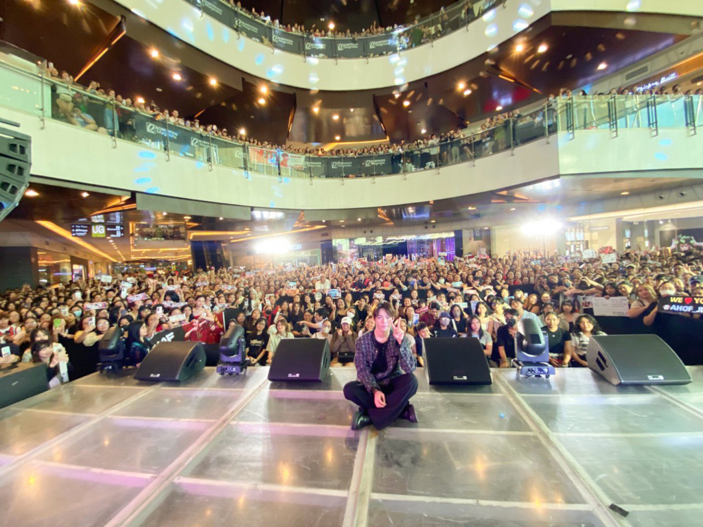 /사진=F&F엔터테인먼트, SBTown