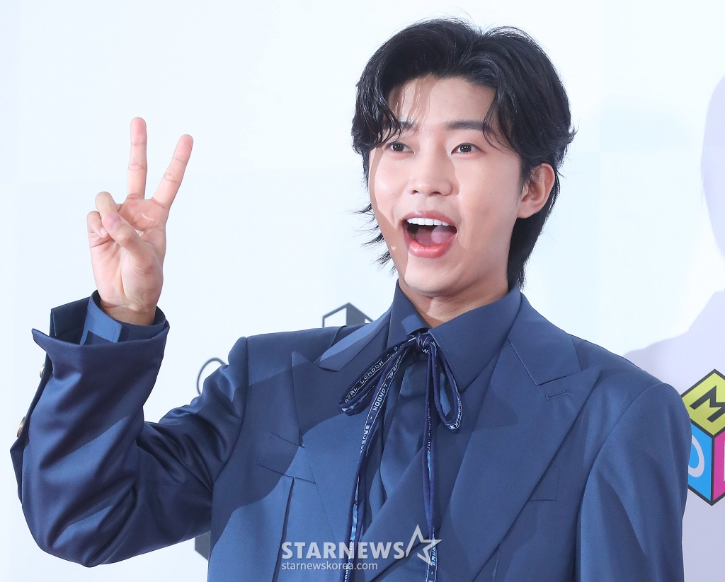 가수 임영웅이 10일 오후 인천 남동체육관에서 진행된 '2023 더팩트 뮤직 어워즈(TMA)' 레드카펫 행사에 참석해 포즈를 취하고 있다. 2023.10.10 /사진=김창현