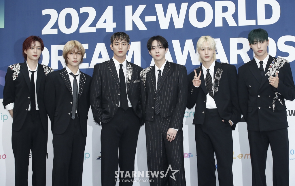 (서울=뉴스1) 권현진 기자 = 피원하모니가 22일 오후 서울 송파구 잠실실내체육관에서 열린 ‘2024 케이 월드 드림 어워즈’(2024 K WORLD DREAM AWARDS) 블루카펫 행사에서 포즈를 취하고 있다. 2024.8.22/뉴스1 Copyright (C) 뉴스1. All rights reserved. 무단 전재 및 재배포, AI학습 이용 금지. /사진=(서울=뉴스1) 권현진 기자