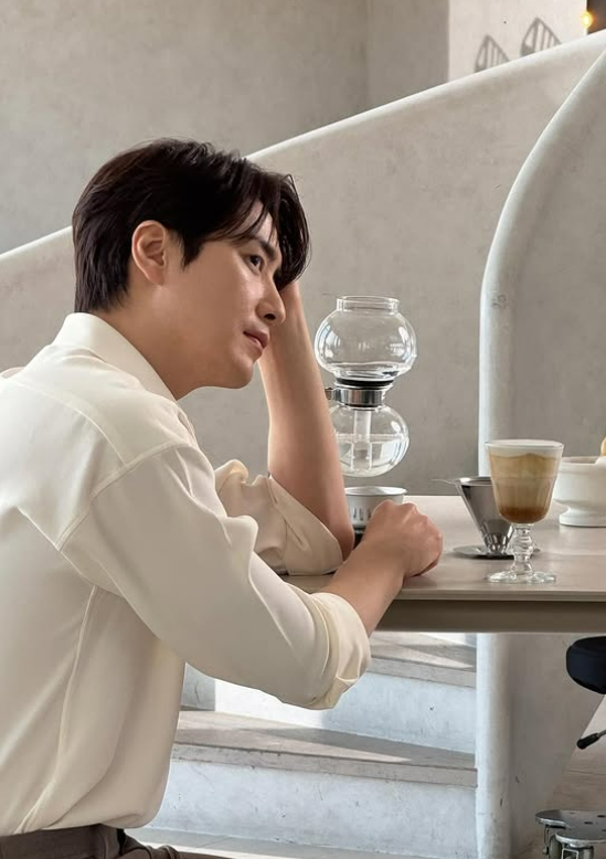 /사진=이준혁 SNS