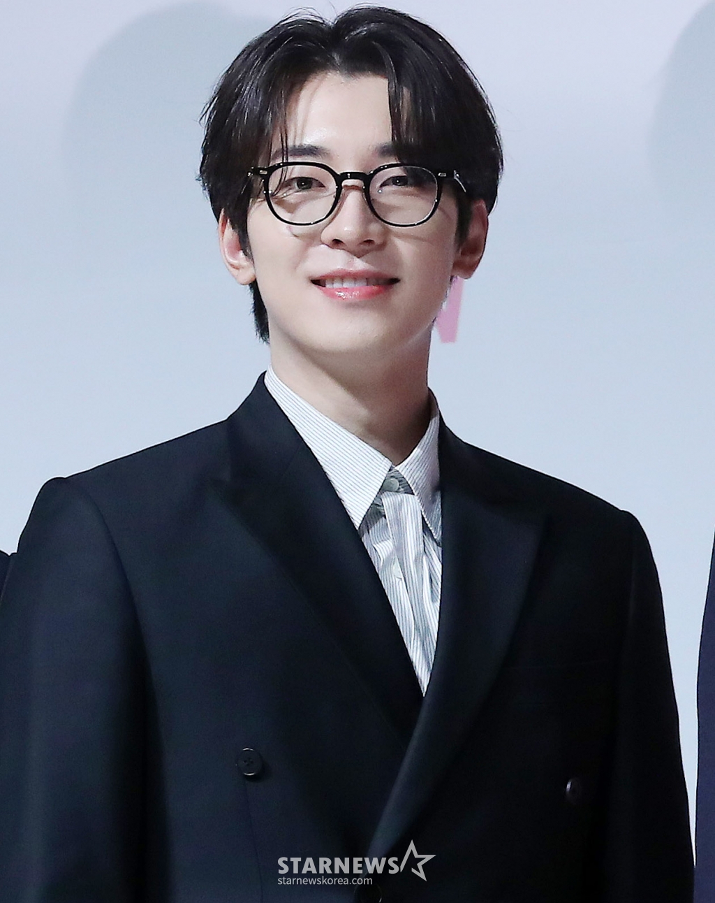 그룹 세븐틴이 원우가 3일 오후 서울 강남구 논현동 엘리에나호텔에서 진행된 tvN 예능 '나나투어 with 세븐틴' 제작발표회에 참석해 포즈를 취하고 있다. '나나투어 with 세븐틴'은, 가이드로 재취업한 여행 예능 20년 차 베테랑 'NA이드'(나영석 PD)와 함께 여름의 이탈리아로 떠난 데뷔 9년 차 세븐틴의 진한 '우정 여행기'를 담은 버라이어티 예능 프로그램이다. 오는 5일 첫 방송. 2024.01.03 /사진=김창현