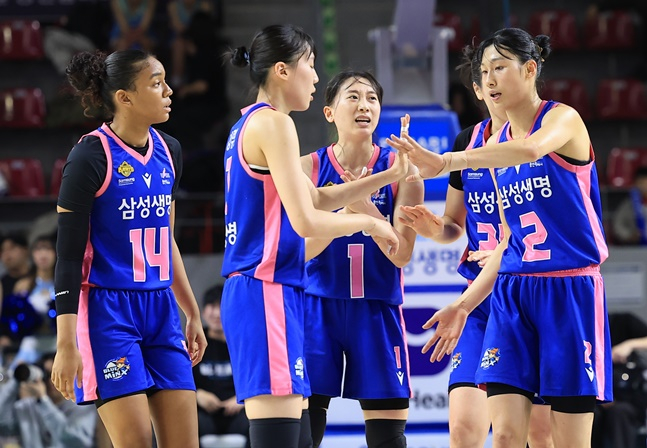 삼성생명 선수단. /사진=WKBL 제공