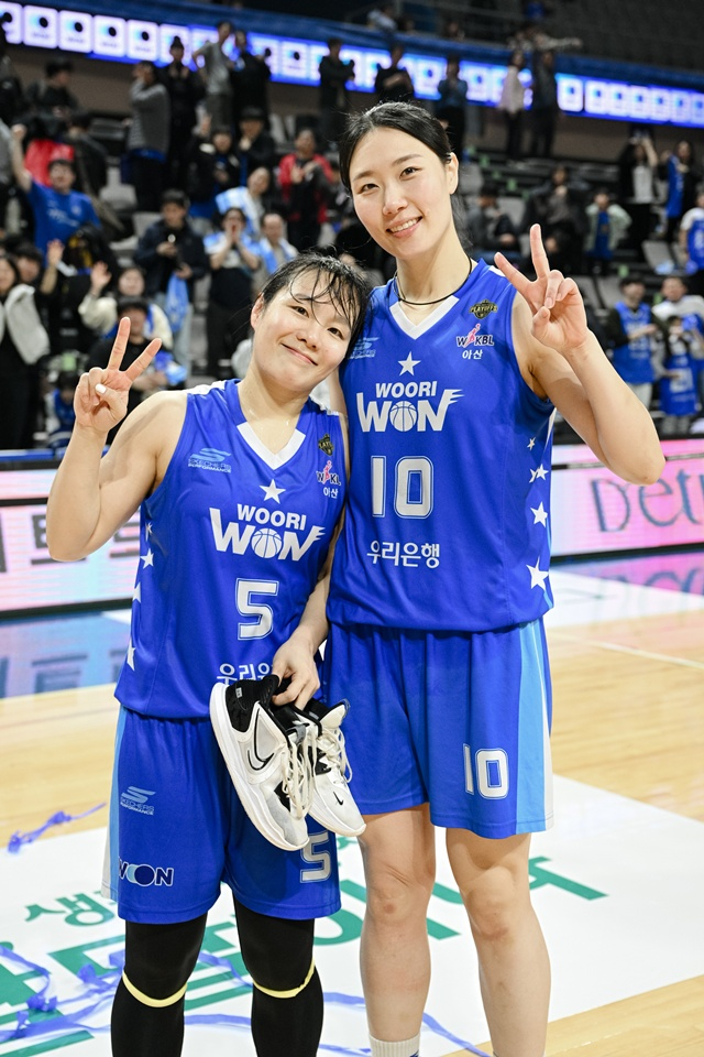 심성영(왼쪽)과 박혜미. /사진=WKBL 제공