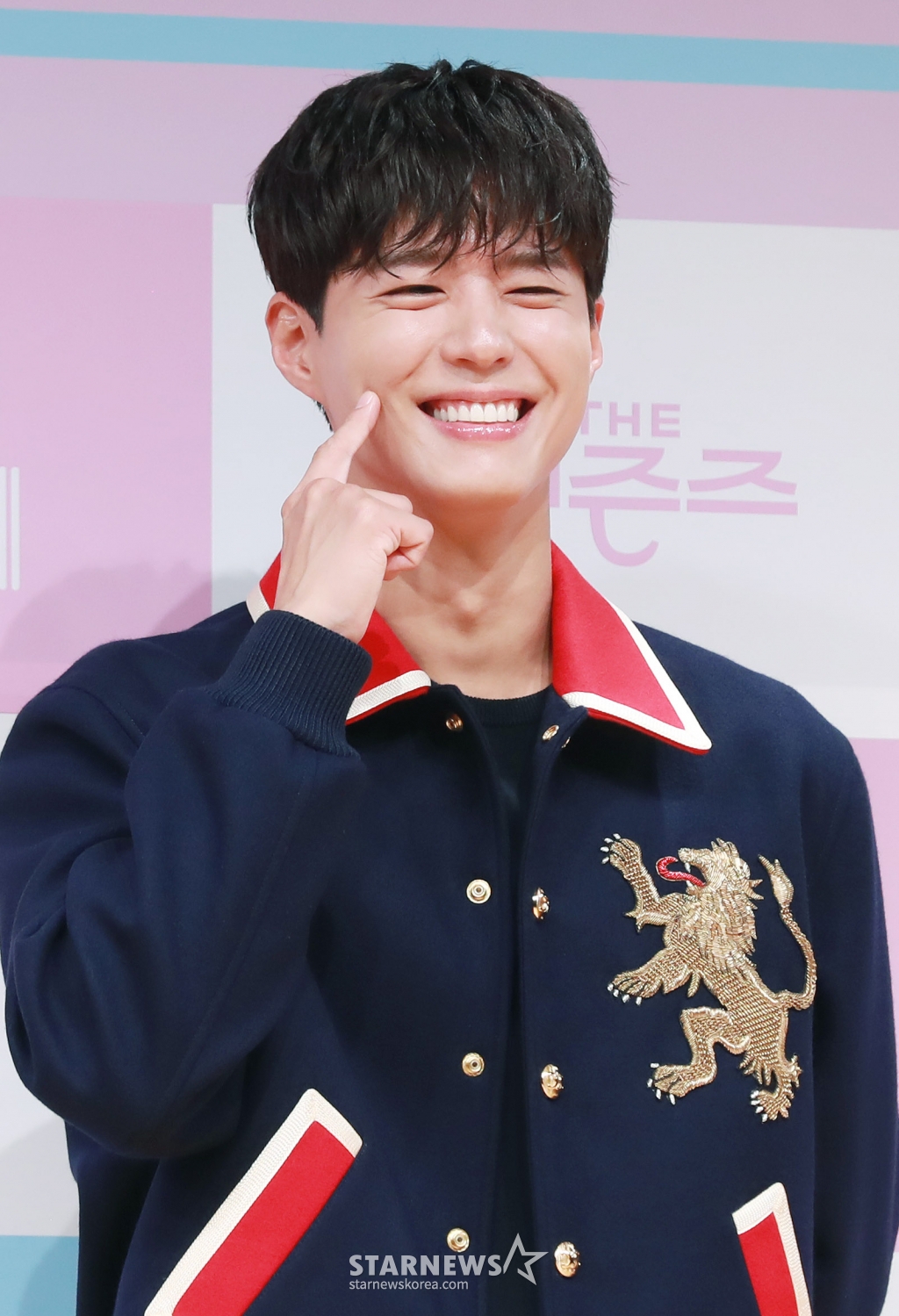 배우 박보검이 11일 오전 서울 여의도 KBS 아트홀에서 진행된 '더 시즌즈-박보검의 칸타빌레' 제작발표회에 참석해 포즈를 취하고 있다. /2025.03.11 /사진=이동훈 photoguy@