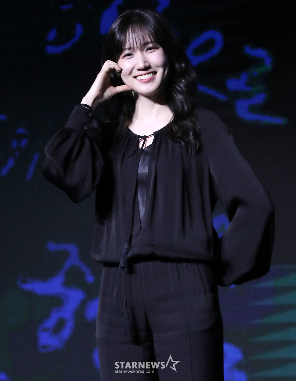 배우 박은빈이 17일 오전 서울 영등포구 여의도동 콘래드 서울에서 진행된 디즈니+ 오리지널 시리즈 '하이퍼나이프' 제작발표회에 참석해 포즈를 취하고 있다. '하이퍼나이프'는 과거 촉망받는 천재 의사였던 '세옥'이 자신을 나락으로 떨어뜨린 스승 '덕희'와 재회하며 펼치는 치열한 대립을 그린 메디컬 스릴러. 오는 19일 공개. 2025.03.17 /사진=김창현 chmt@