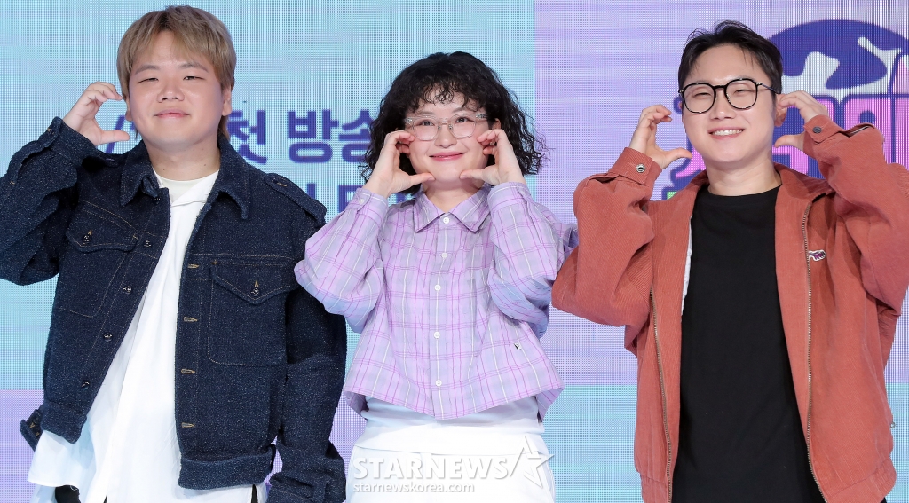 여행 크리에이터 곽튜브, 원지, 빠니보틀이 20일 오전 서울 마포구 상암동 쇼킹케이팝센터에서 진행된 ENA 예능 '지구마불 세계여행3' 제작발표회에 참석해 포즈를 취하고 있다. '지구마불 세계여행3' 여행 크리에이터 3대장 빠니보틀(빠니보틀 Pani Bottle), 원지(원지의 하루), 곽튜브(곽튜브 KWAKTUBE)가 김태호 PD에 의해 설계된 세계여행 부루마불 게임에 참여, 주사위에 운명을 맡기고 세계 각지를 여행하는 과정을 담은 예능 프로그램이다. 오는 22일 첫 방송. 2025.03.20 /사진=김창현 chmt@