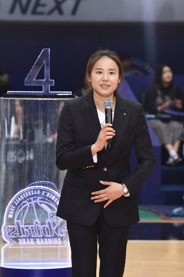 최윤아 인천 신한은행 감독. /사진=WKBL 제공