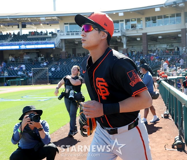 샌프란시스코 이정후가 MLB 시범경기에 나서고 있다. /사진=김진경 대기자