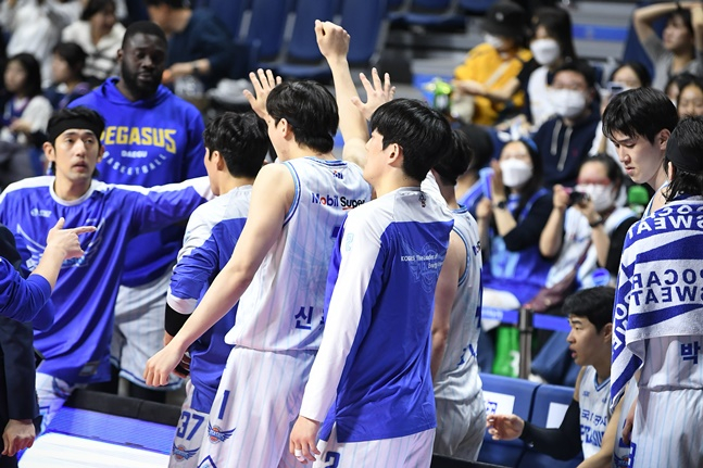 한국가스공사 선수단. /사진=KBL 제공