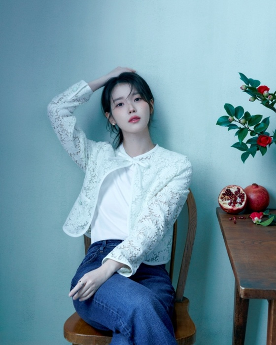 아이유 /사진=넷플릭스