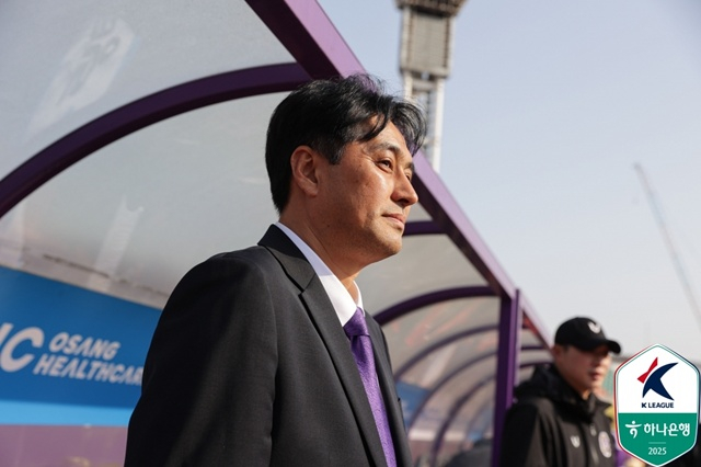 유병훈 안양 감독. /사진=한국프로축구연맹 제공