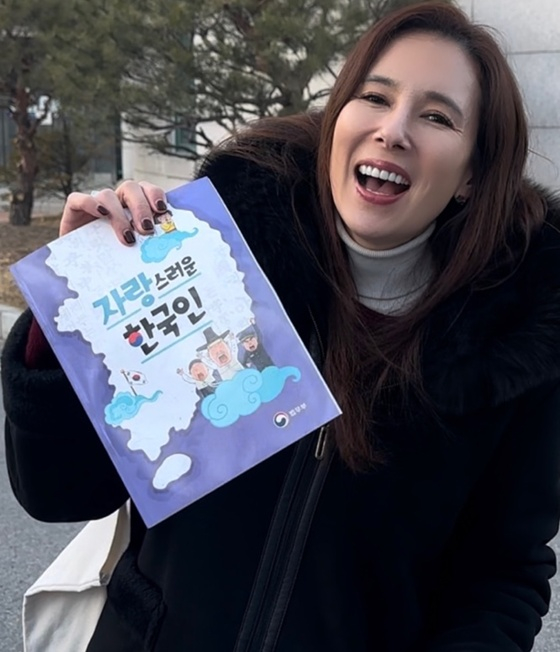 /사진=에바 포피엘 SNS