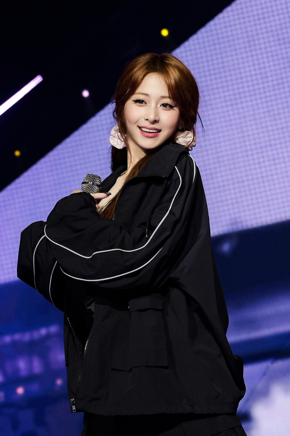르새라핌 허윤진 