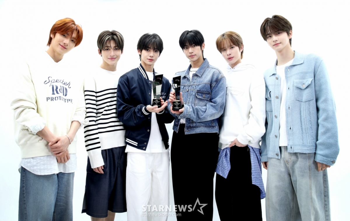투어스 AAA 수상 인터뷰 /사진=김휘선 기자 hwijpg@