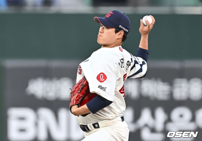 2일 롯데 선발 나균안.