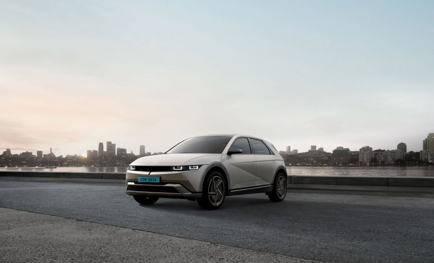 현대자동차 준중형 전기 스포츠유틸리티차(SUV) '2025 아이오닉 5'