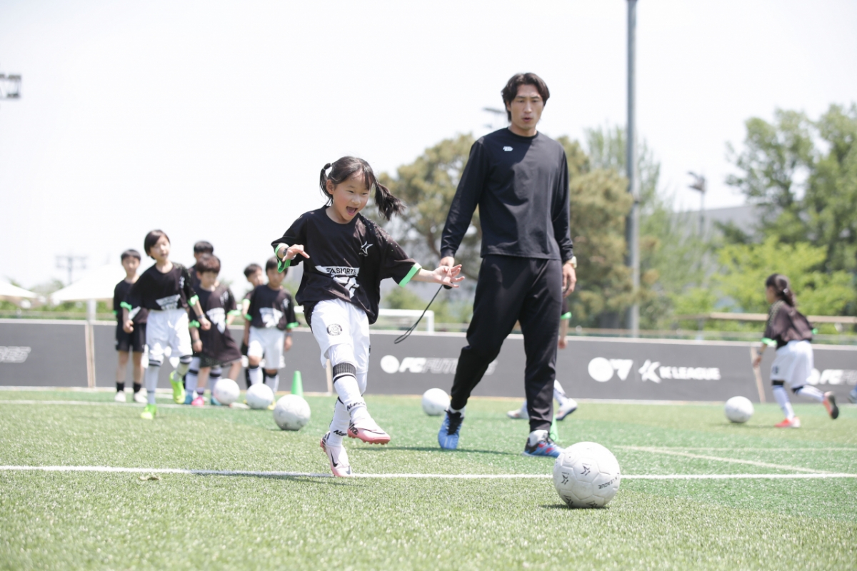 지난 18일 서울 용산어린이정원 스포츠필드 축구장에서 열린 K리그-EA SPORTS FC FUTURES 축구 페스티벌. /사진=한국프로축구연맹 제공