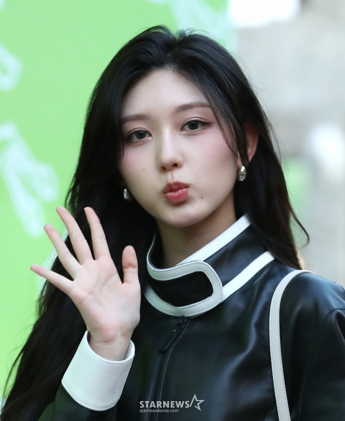 (서울=뉴스1) 권현진 기자 = 아이브 가을이 26일 오후 서울 성동구 성수동 한 플래그십 스토어에서 열린 패션 브랜드 행사에 참석하고 있다. 2024.9.26/뉴스1 Copyright © 뉴스1. All rights reserved. 무단 전재 및 재배포, AI학습 이용 금지. /사진=(서울=뉴스1) 권현진 기자