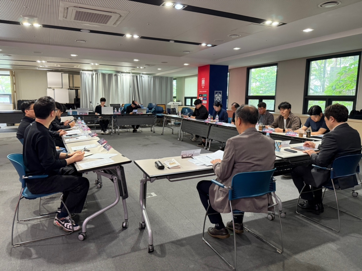 지난 15일 서울 신문로 축구회관에서 진행된 한국여자축구연맹 WK리그 실무자 회의. /사진=한국여자축구연맹 제공