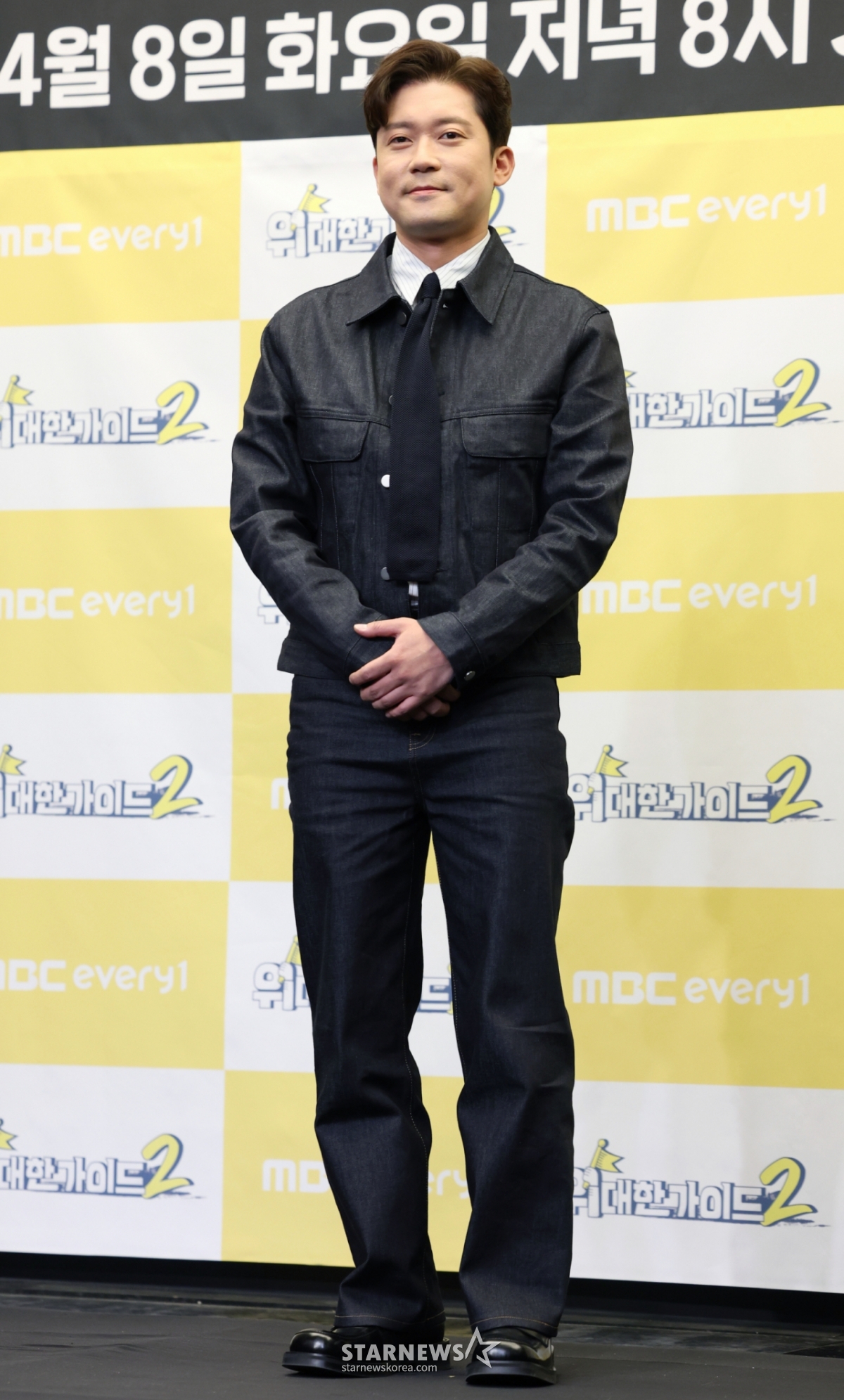 (서울=뉴스1) 권현진 기자 = 방송인 김대호가 8일 오후 서울 마포구 상암동 스탠포드호텔에서 열린 MBC every1 '위대한 가이드2' 제작발표회에 참석해 포즈를 취하고 있다. '위대한 가이드2'는 한국 거주 N년차 대한외국인이 가이드가 되어 모국을 방문하는 여행자들에게 현지인만이 아는 스팟들을 알려주는 여행 리얼리티 프로그램이다. 2025.4.8/뉴스1 Copyright © 뉴스1. All rights reserved. 무단 전재 및 재배포, AI학습 이용 금지. /사진=(서울=뉴스1) 권현진 기자