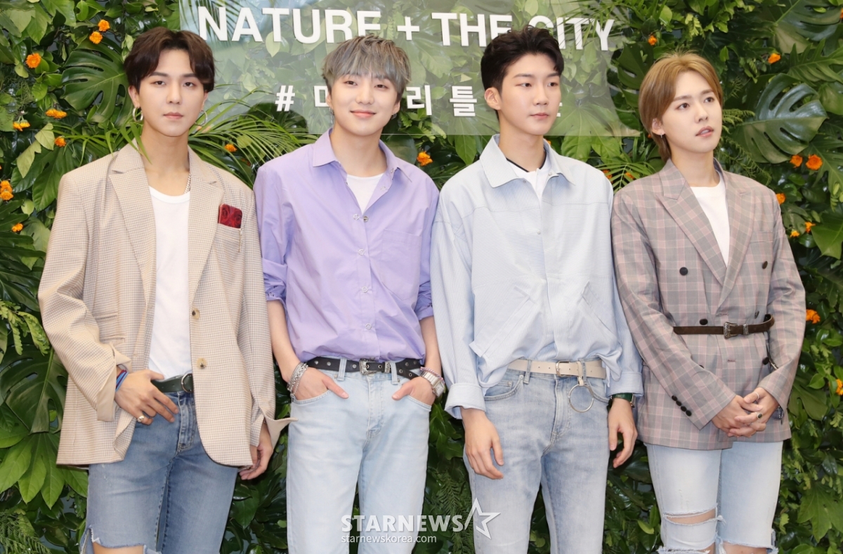 왼쪽부터 그룹 위너 송민호, 강승윤, 이승훈, 김진우 /사진=김휘선 기자 hwijpg@