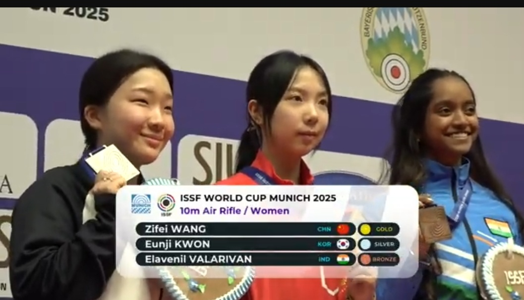 2025 국제사격연맹(ISSF) 월드컵사격대회 10m 공기소총에서 은메달을 획득한 권은지(왼쪽). /사진=대한사격연맹 제공