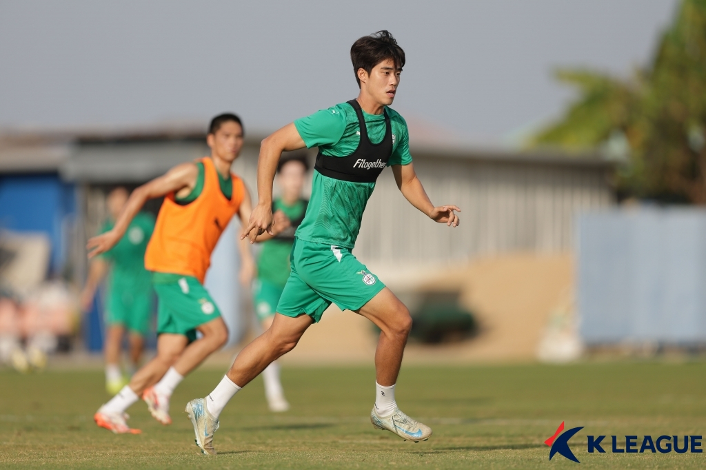 팀 연습 중인 천성훈의 모습. /사진=한국프로축구연맹 제공