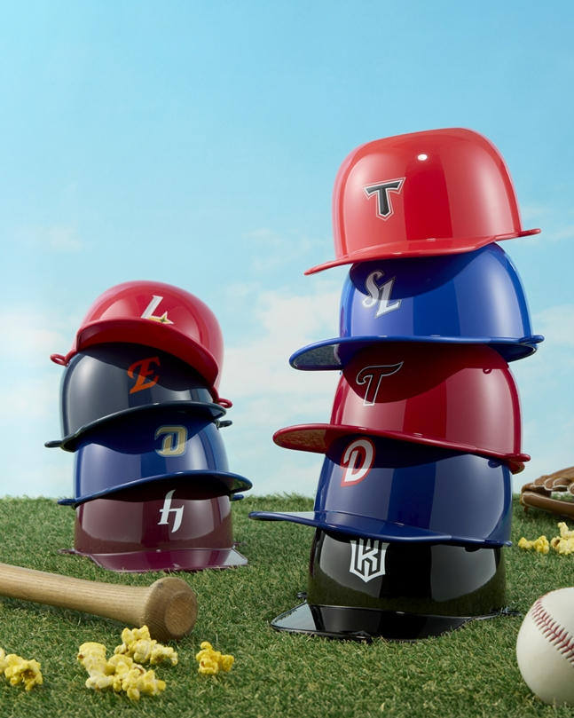 KBO X CGV 콜라보 굿즈. /사진=KBO
