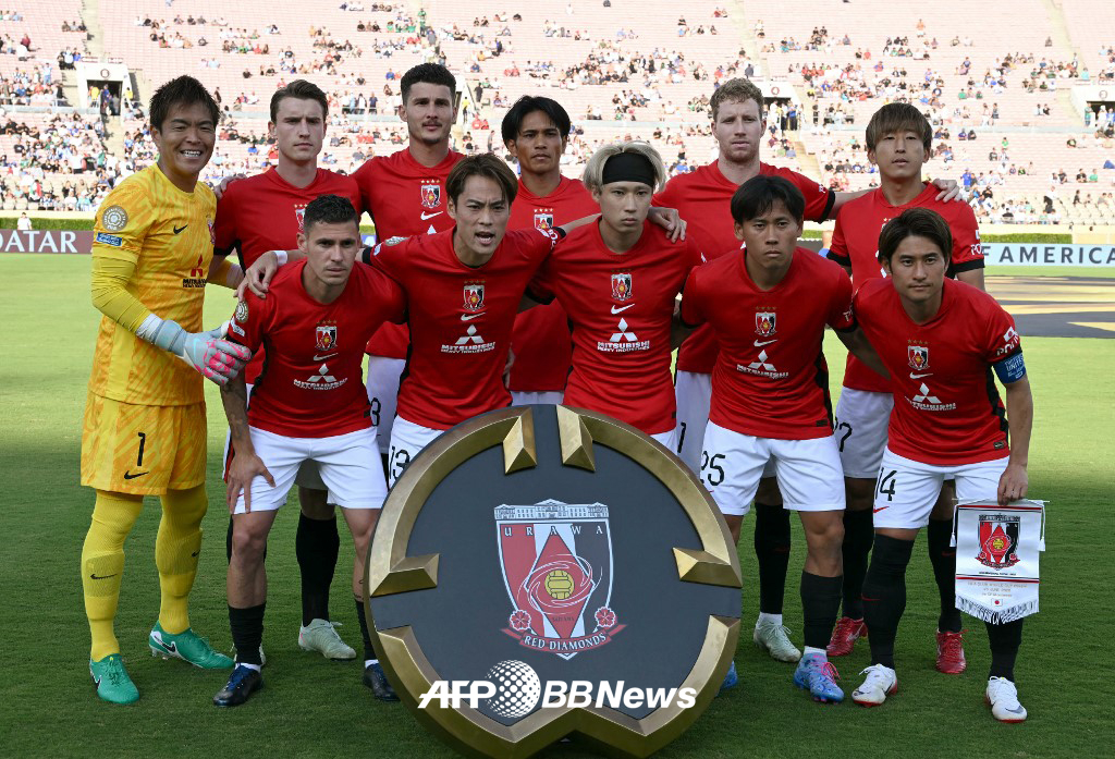 2025 국제축구연맹(FIFA) 클럽 월드컵에 참가한 우라와 레드 다이아몬즈 선수들. /AFPBBNews=뉴스1