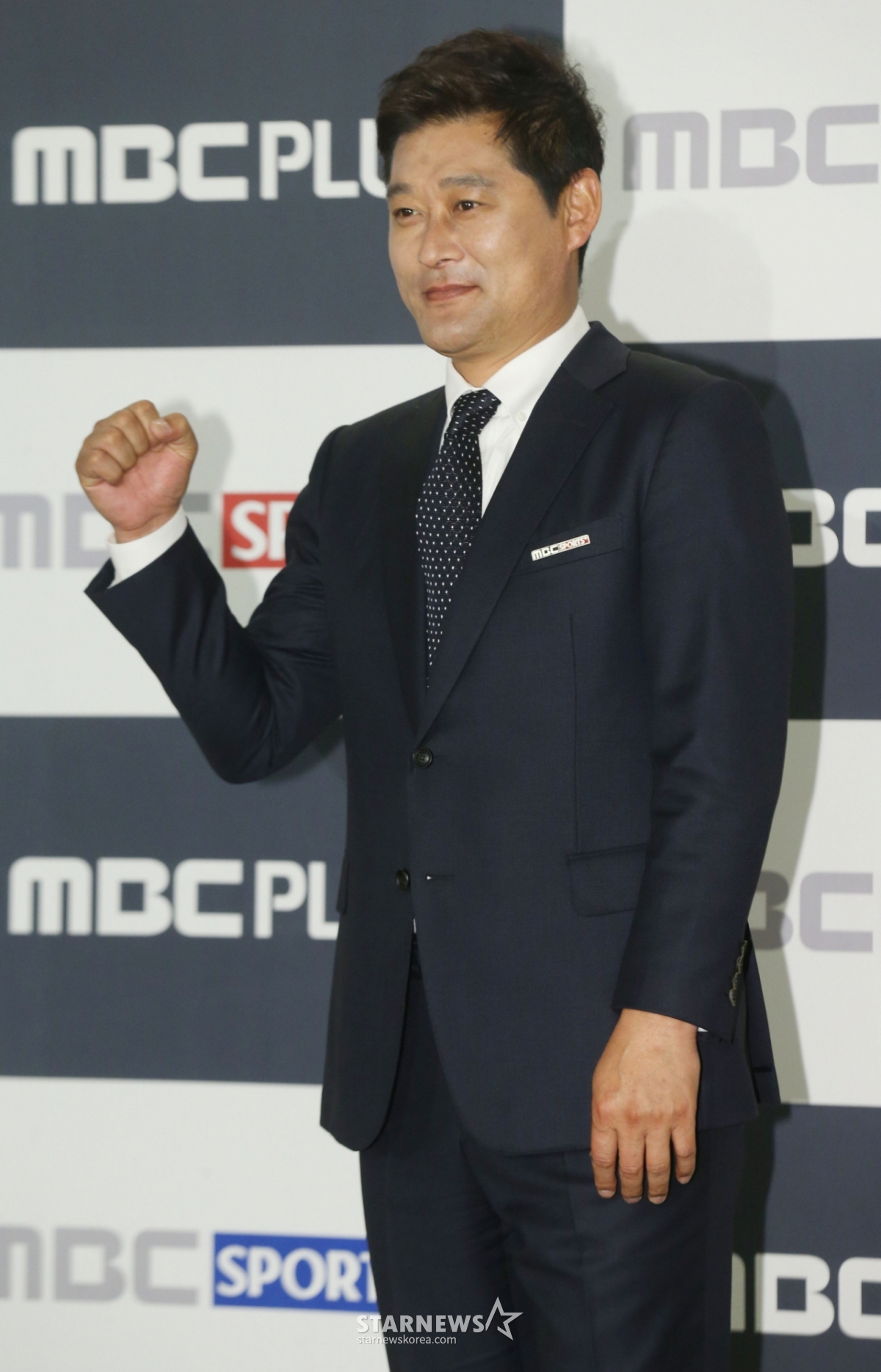 29일 오전 서울 종로구 포시즌스호텔에서 MBC스포츠플러스2 개국 기자간담회가 진행되고 있다. MBC스포츠플러스2는 프로야구, 메이저리그, K리그 클래식을 비롯해 AFC 챔피언스리그, 유로 2016 프랑스 등 다양한 분야의 스포츠 종목을 확대 중계해 종합스포츠채널로 자리매김해 나갈 계획이다. /사진=이동훈 기자 photoguy@