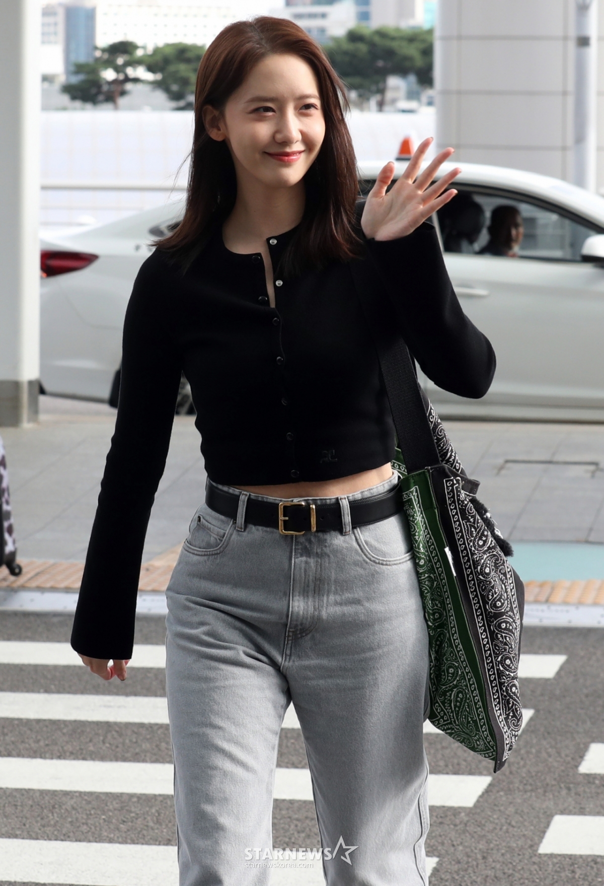 소녀시대(SNSD) 윤아(YOONA)가 싱가포르에서 열리는 패션브랜드 일정을 위해 27일 오후 인천국제공항을 통해 출국하고 있다. 2023.09.27 /사진=임성균