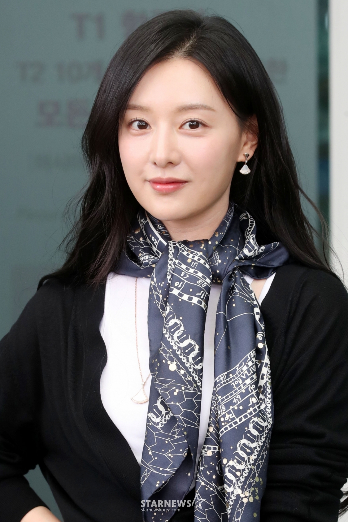 배우 김지원이 불가리 글로벌 하이 주얼리 이벤트 일정 차 이탈리아 시칠리아로 18일 오전 인천국제공항을 통해 출국 하고 있다. 2025.05.18 /사진=임성균 tjdrbs23@
